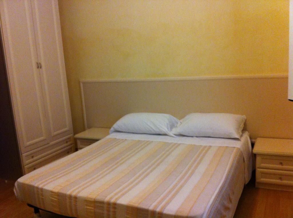 White House Motel Cerveteri Room photo